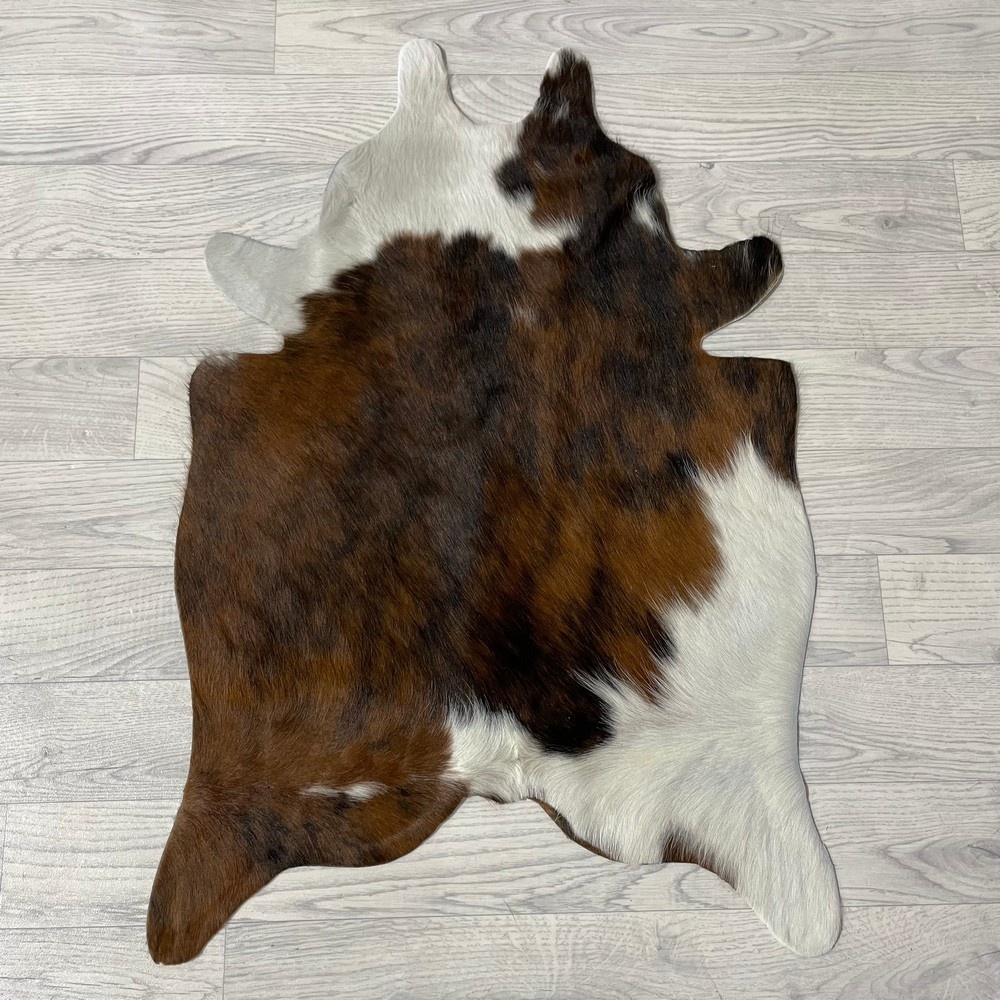 Lederstore Kleine koeienhuid bruin wit zwart (Normandiër) 90x60cm