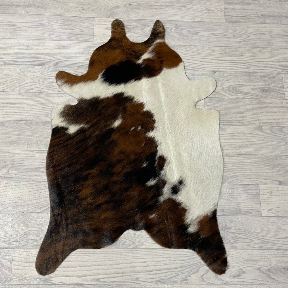 Lederstore Kleine koeienhuid bruin wit zwart (Normandiër) 90x60cm