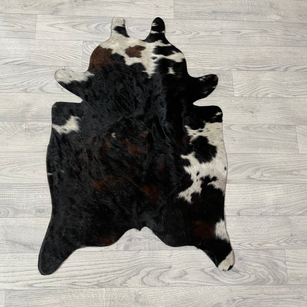 Lederstore Kleine koeienhuid bruin wit zwart (Normandiër) 90x60cm