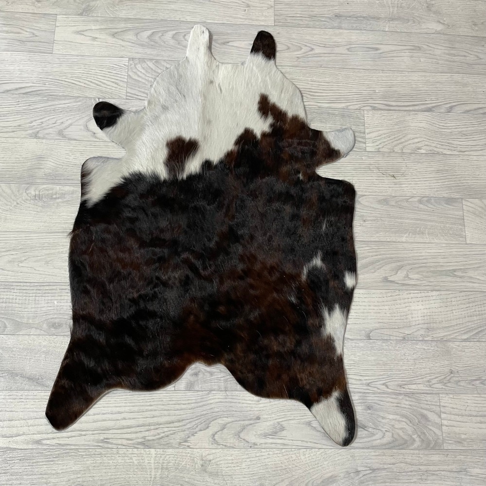 Lederstore Kleine koeienhuid bruin wit zwart (Normandiër) 90x60cm
