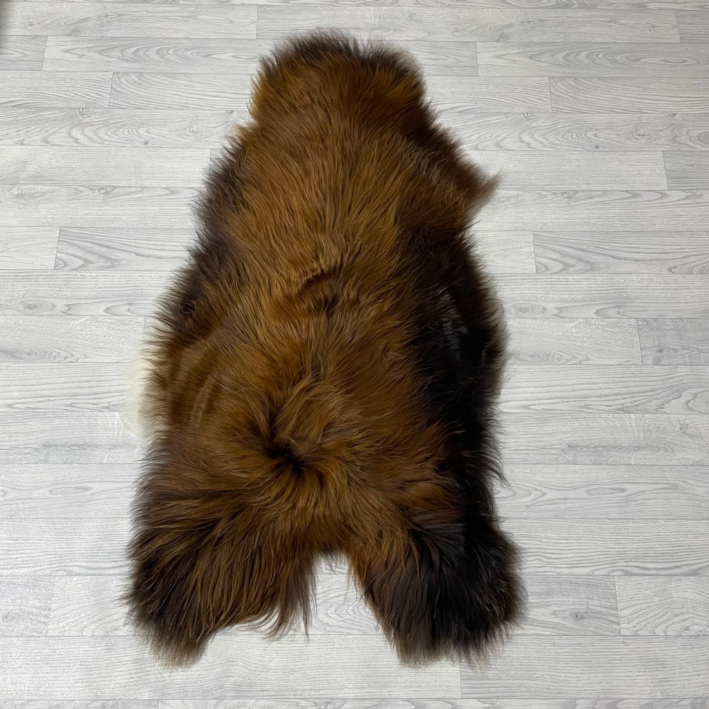 Lederstore IJslander schapenvacht bruin wit 120x65cm L