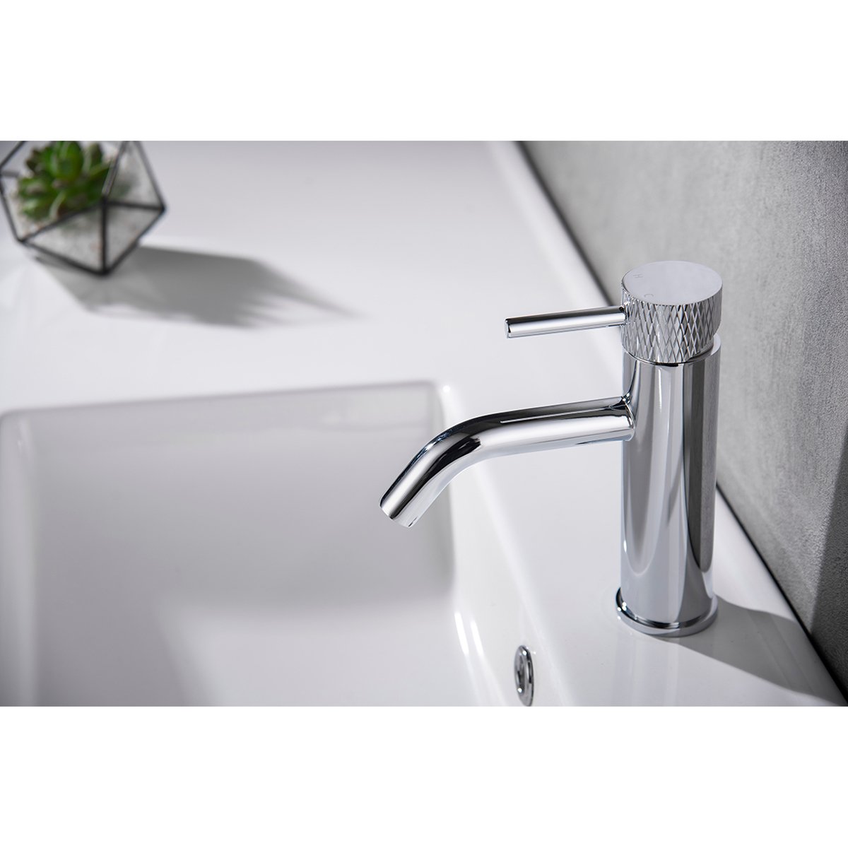 Wiesbaden Ribbd Wastafelkraan - Chroom