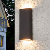 Lucande Flache LED-Außenwandlampe Corda