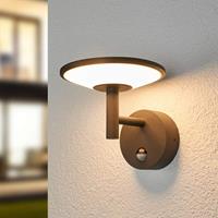 Lampenwelt.com LED-Außenwandleuchte Fenia mit Bewegungsmelder