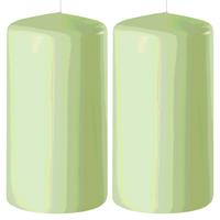 2x Lichtgroene Cilinderkaarsen/stompkaarsen 6 X 15 Cm 58 Branduren - Geurloze Kaarsen Lichtgroen - Woondecoraties