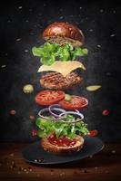 Karo-art Schilderij - Bouw je Hamburger, Premium Print op Canvas