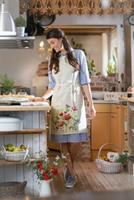 HOME Living Küchenschürze Landblumen Küchenschürzen beige