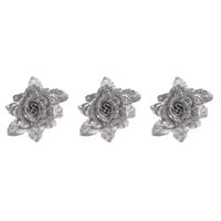 Cosy @ Home 3x stuks decoratie bloemen roos zilver glitter met bladÂ op clip 15 cm - Decoratiebloemen/kerstboomversiering