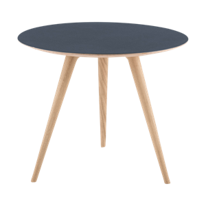 Gazzda Arp side table houten bijzettafel whitewash - met linoleum tafelblad smokey blue - Ø 55 cm