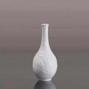 Yomonda Porzellan Vase Rosengarten H21 cm weiß