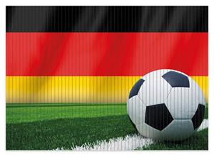 Wallario Schaum-Badematte »Fußball vor einer Deutschlandflagge« , Höhe 5 mm, rutschhemmend, geeignet für Fußbodenheizungen