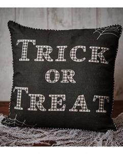Horror-Shop Tagesdecke »Halloween Kissen Trick or Treat mit Spinnweben 40x«, 