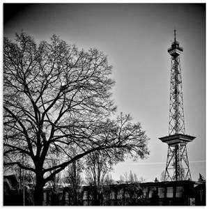 Artland Print op glas Berlijn radiotoren in verschillende maten