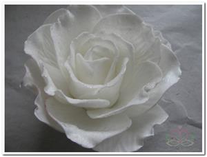 Decoflorall foam Rose Sophie 15cm. snow White Doos12 voordeelpak