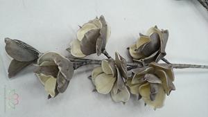 Decoflorall Magnolia kort foam Cool Grey/Creme Magnolia