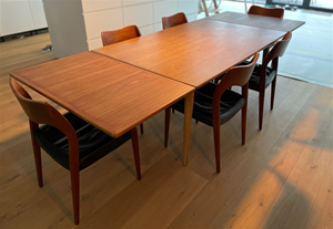 Hans Wegner eettafel Wood - Tweedehands