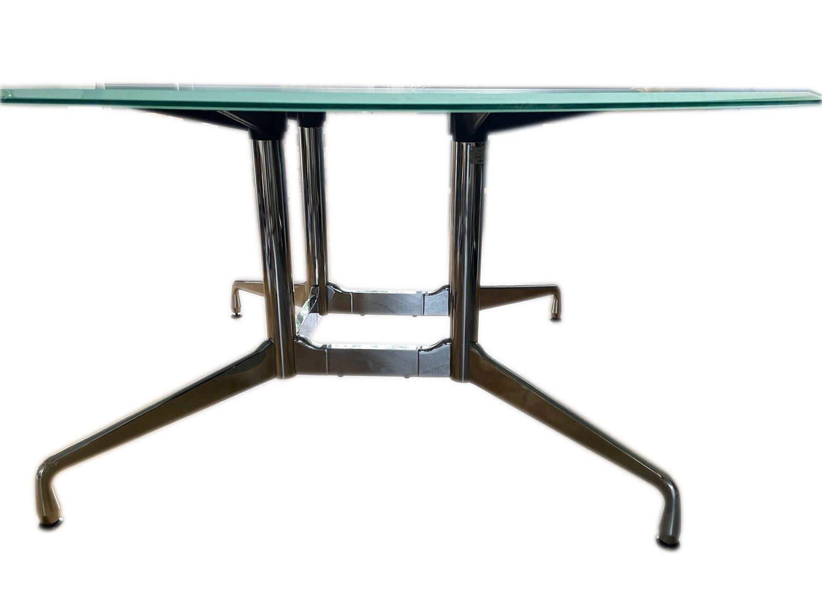 Charles & Ray Eames Eames vitra segmented table Chrome/Glass - Tweedehands