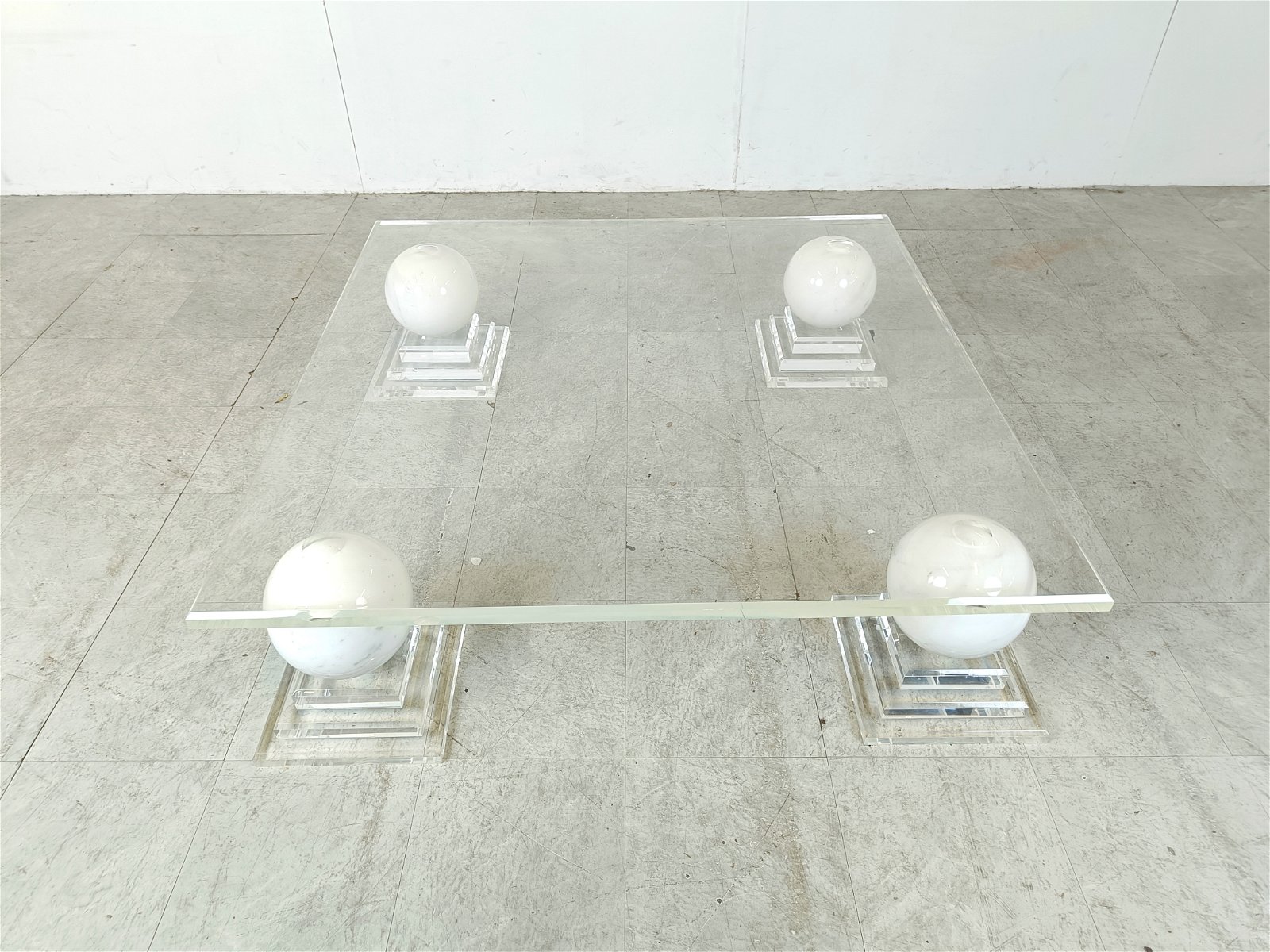 Roche Bobois Marble sphere coffee table Marble - Tweedehands