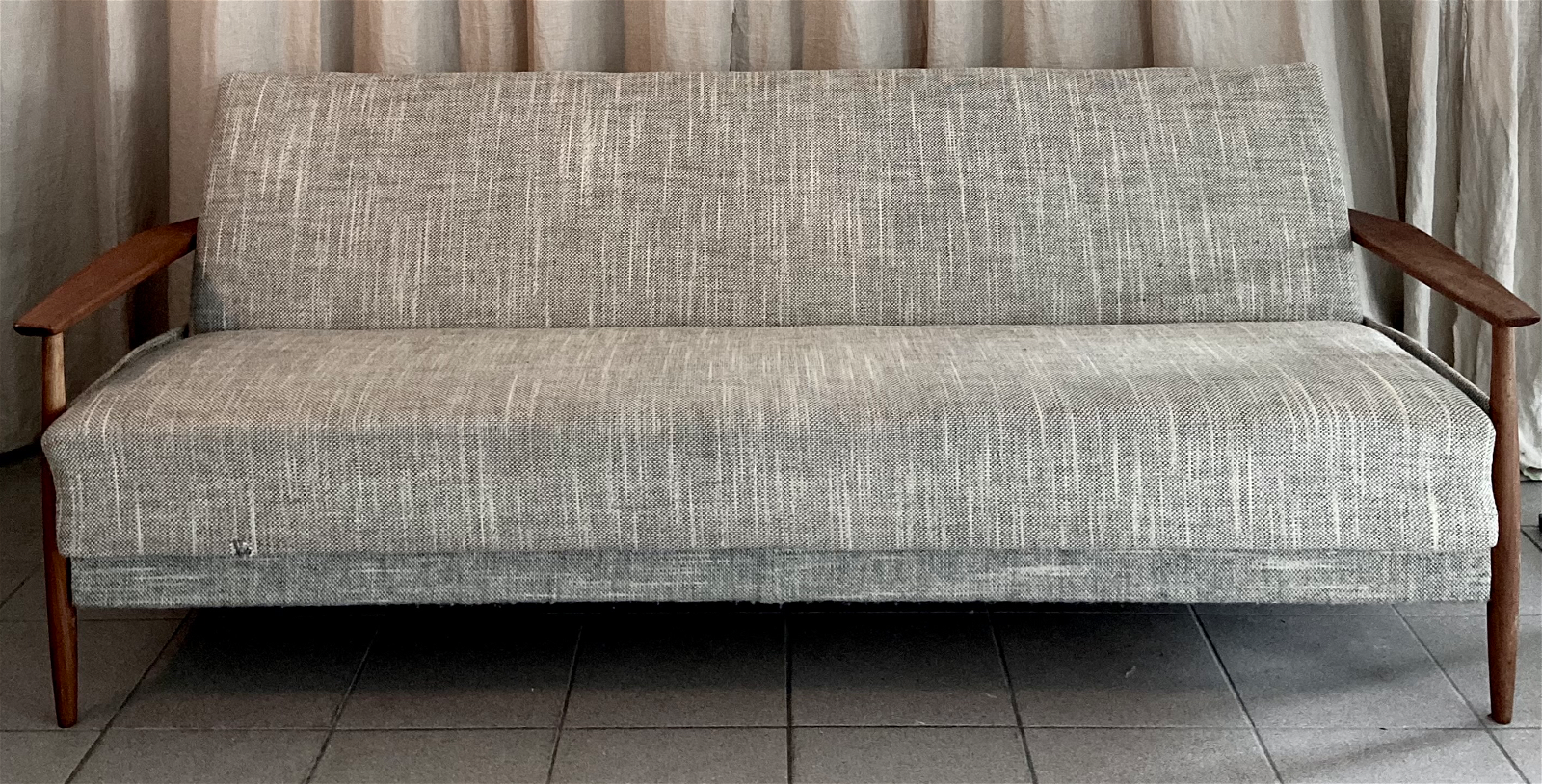 Whoppah Mid Century sofa - Tweedehands