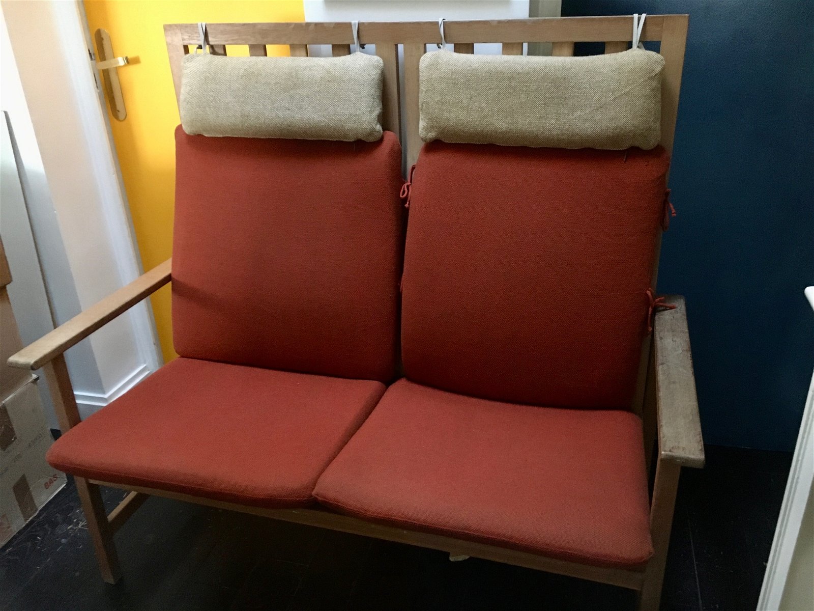 Whoppah Børge Mogensen Sofa model 2260 Wood/Textile - Tweedehands