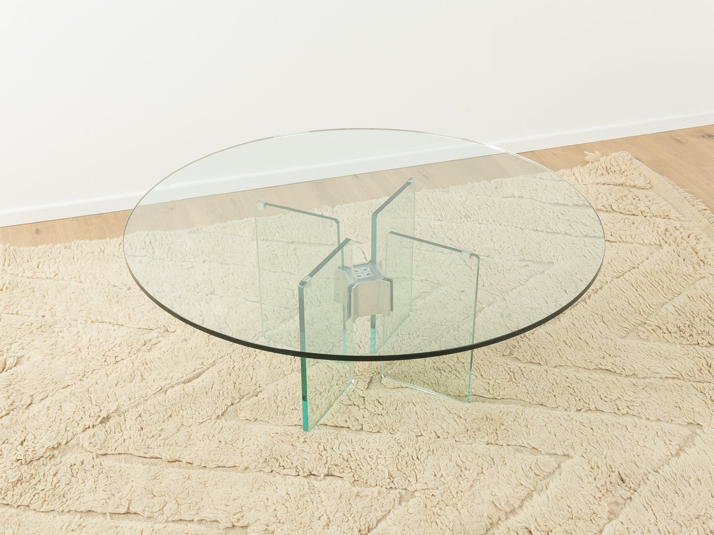 Peter Ghyczy vintage  coffee table Glass - Tweedehands