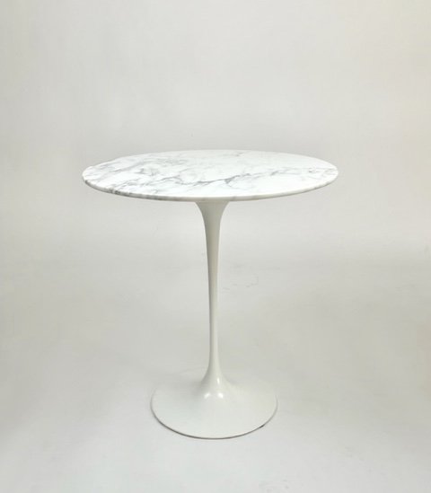 Knoll Side Table Marble - Tweedehands