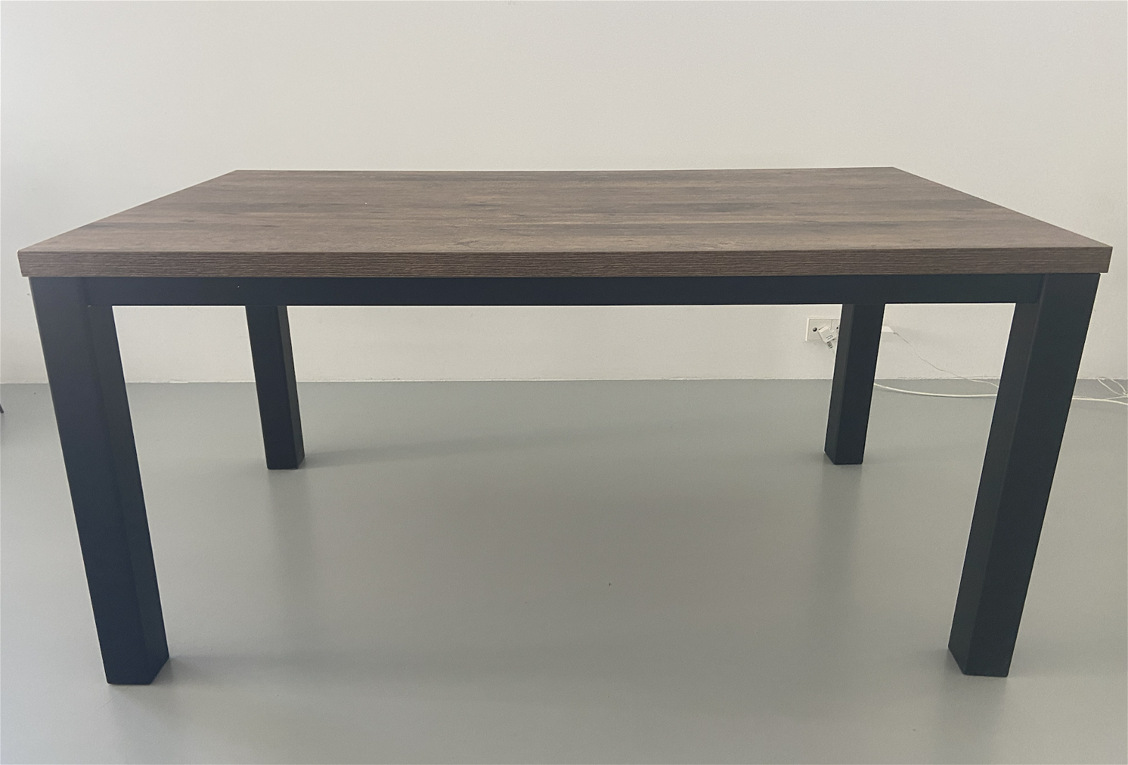 Whoppah Modern dining table Wood/Metal - Tweedehands
