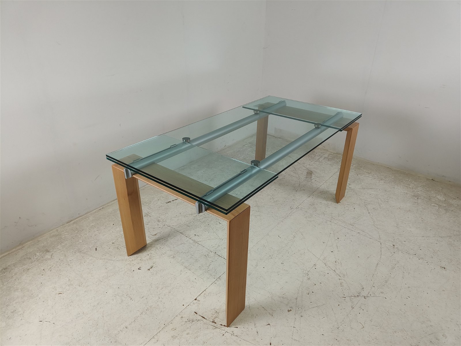Whoppah Desalto Stilt tafel Aluminium/Glass/Wood - Tweedehands