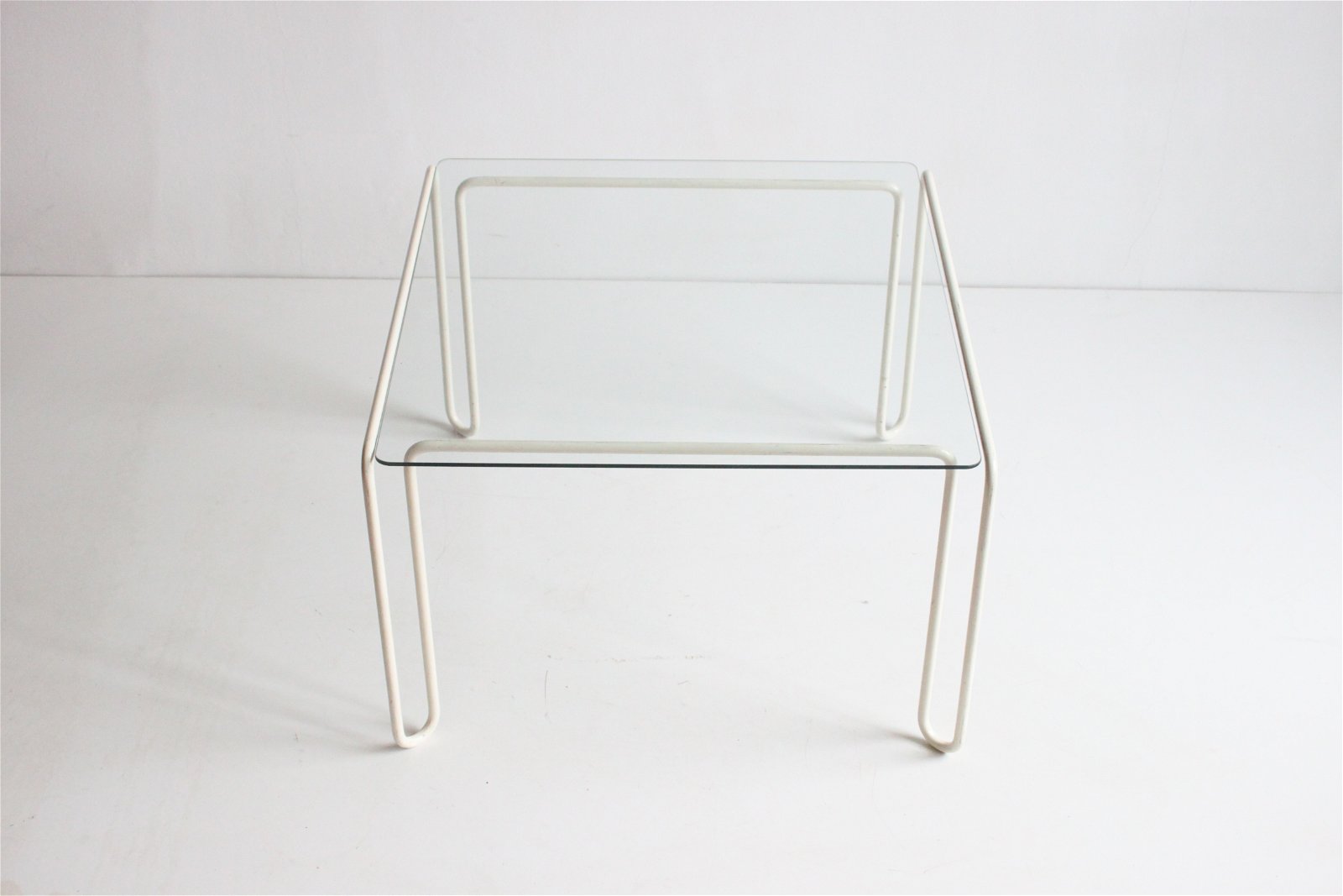 Whoppah Looped metal frame coffee table, 1960s Metal - Tweedehands
