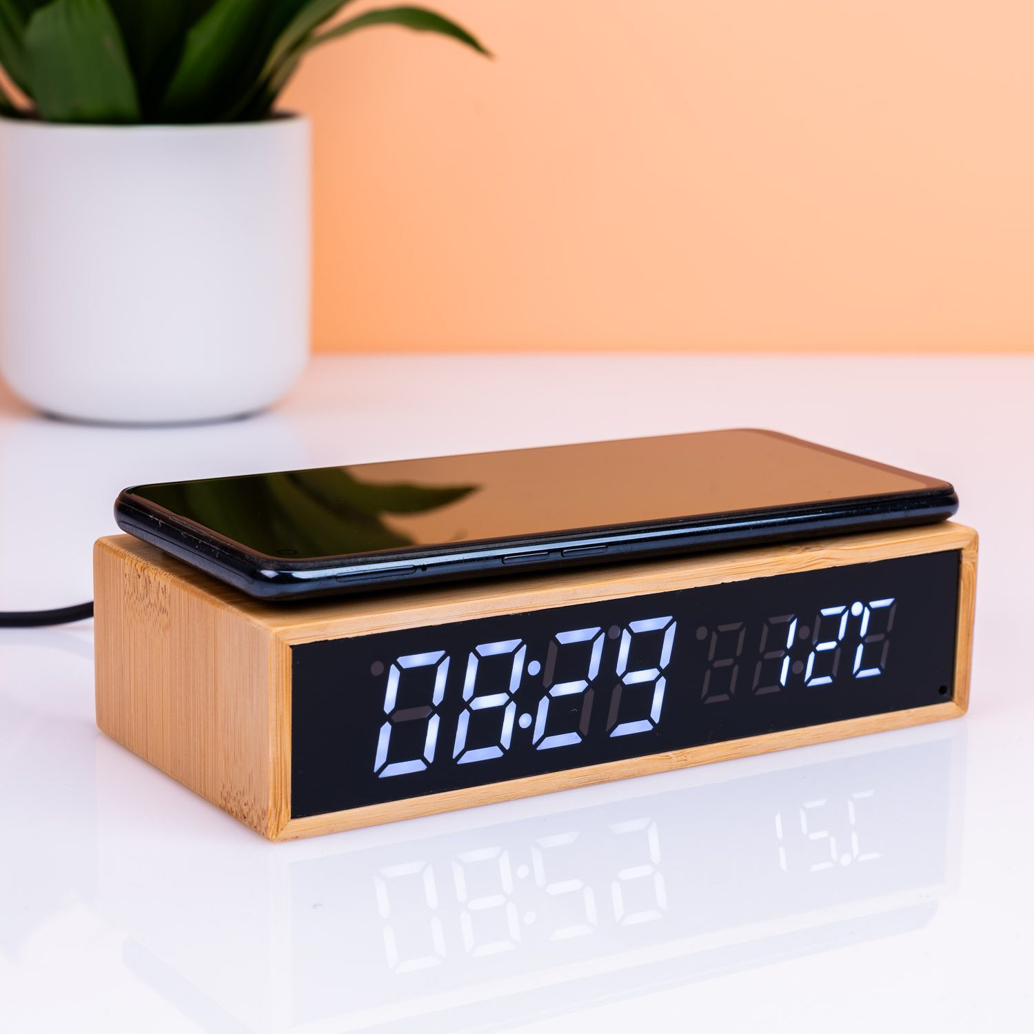 Mikamax Bamboo Wireless Charger Clock