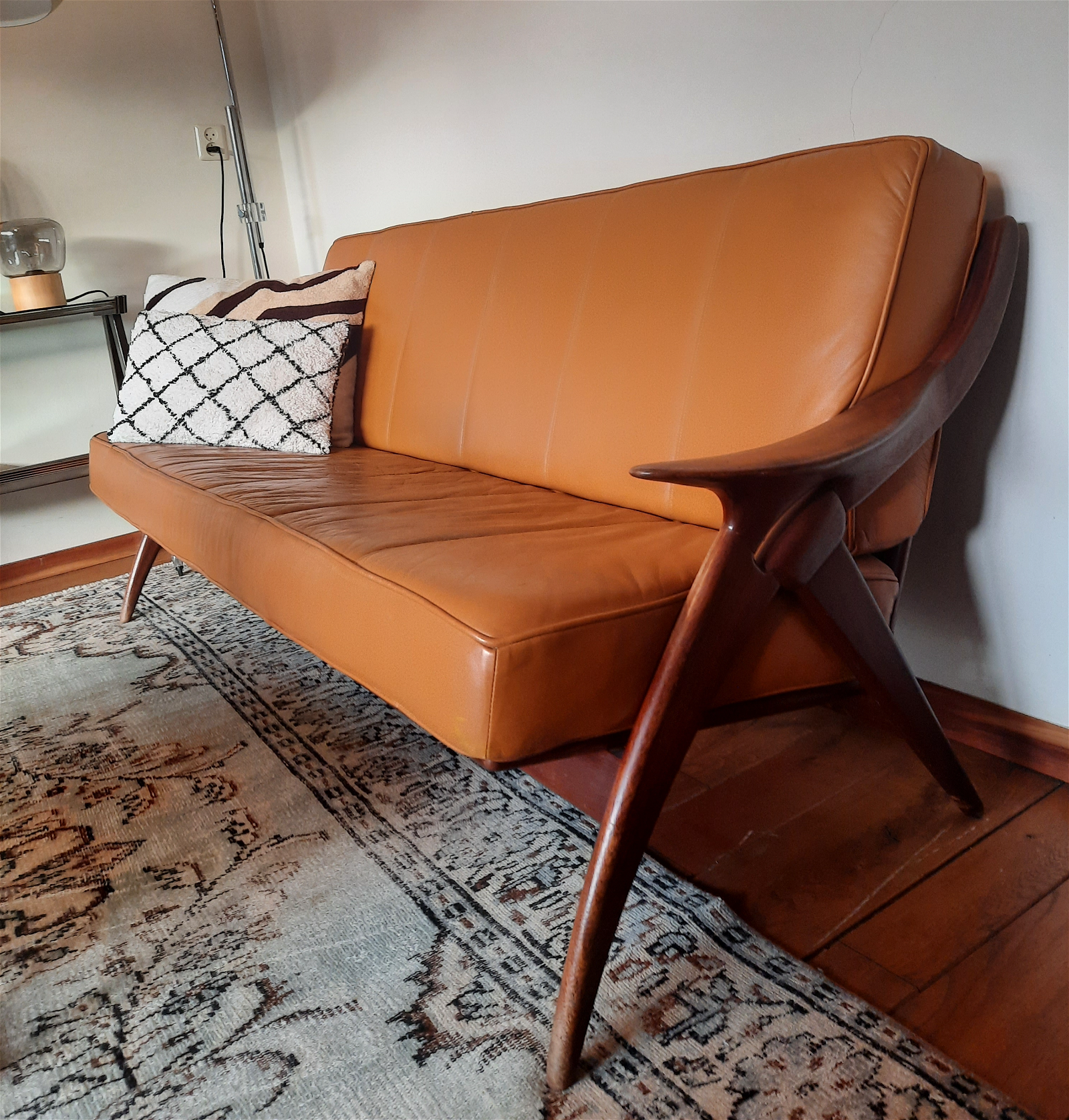 Whoppah Vintage Gelderland Sofa De Ster Leather - Tweedehands
