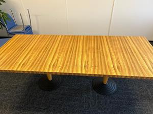 Artifort Lande rechthoekige tafel Wood - Tweedehands