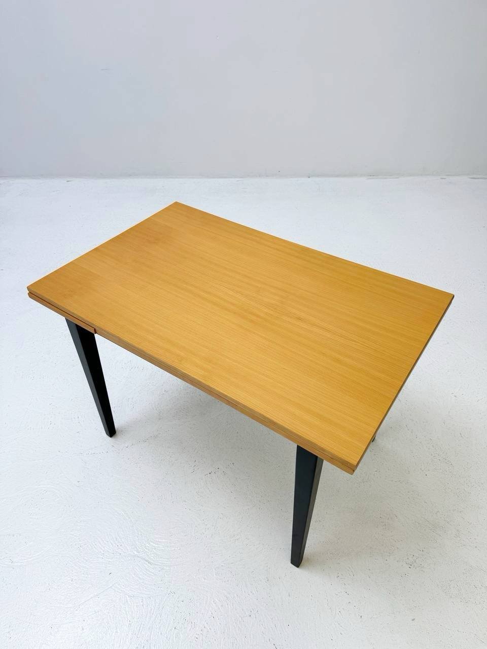 Whoppah Skandinavischer Ausziehbarer Tisch, 1960er Wood - Tweedehands
