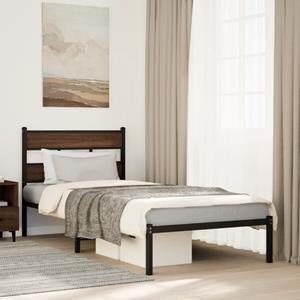 VidaXL Bedframe met hoofdbord zonder matras bruin eikenkleur 75x190 cm