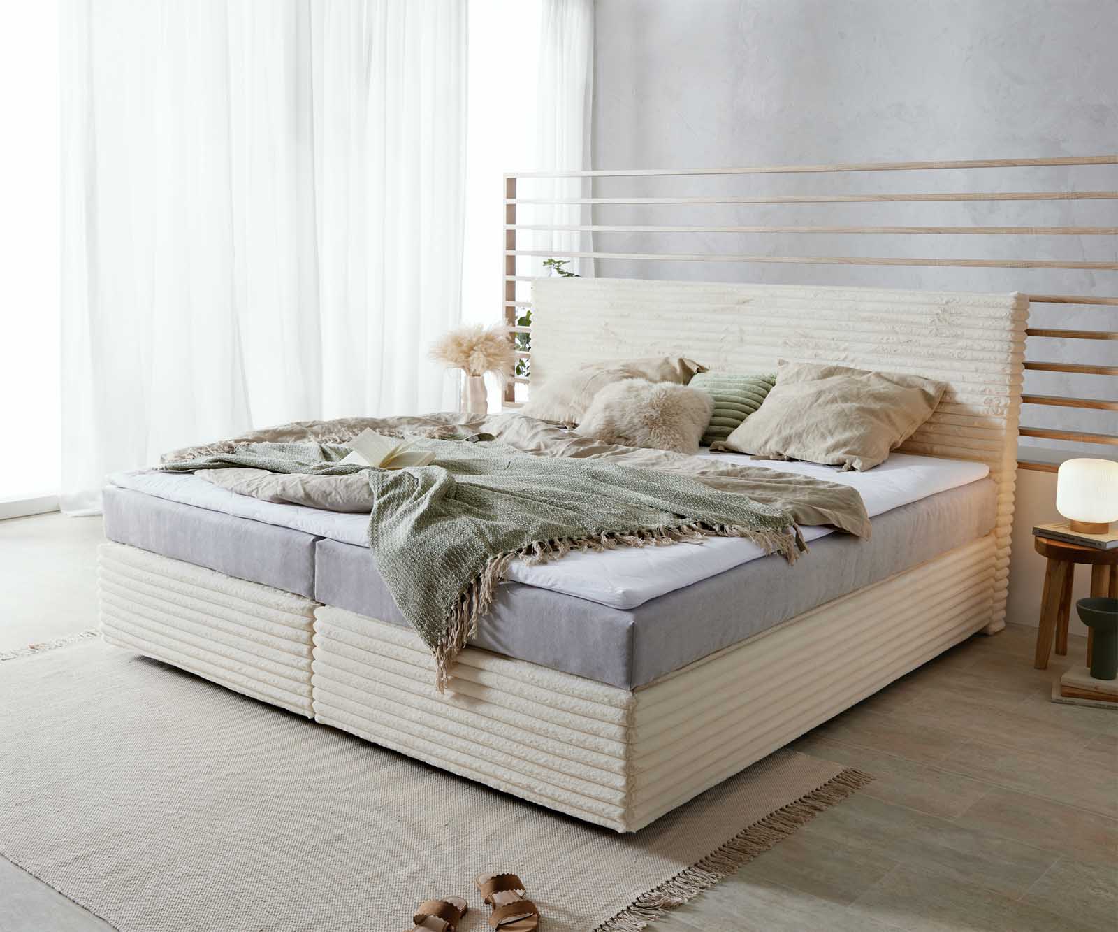 DELIFE Boxspringbett Dream-Well Plüsch-Cord Beige 200x200 cm mit Taschenfederkernmatratze und Topper Visco