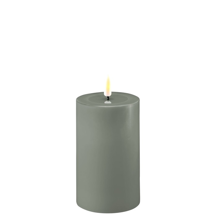 Deluxe Homeart  Led kaars - groen - 7.5 x 12. 5 cm