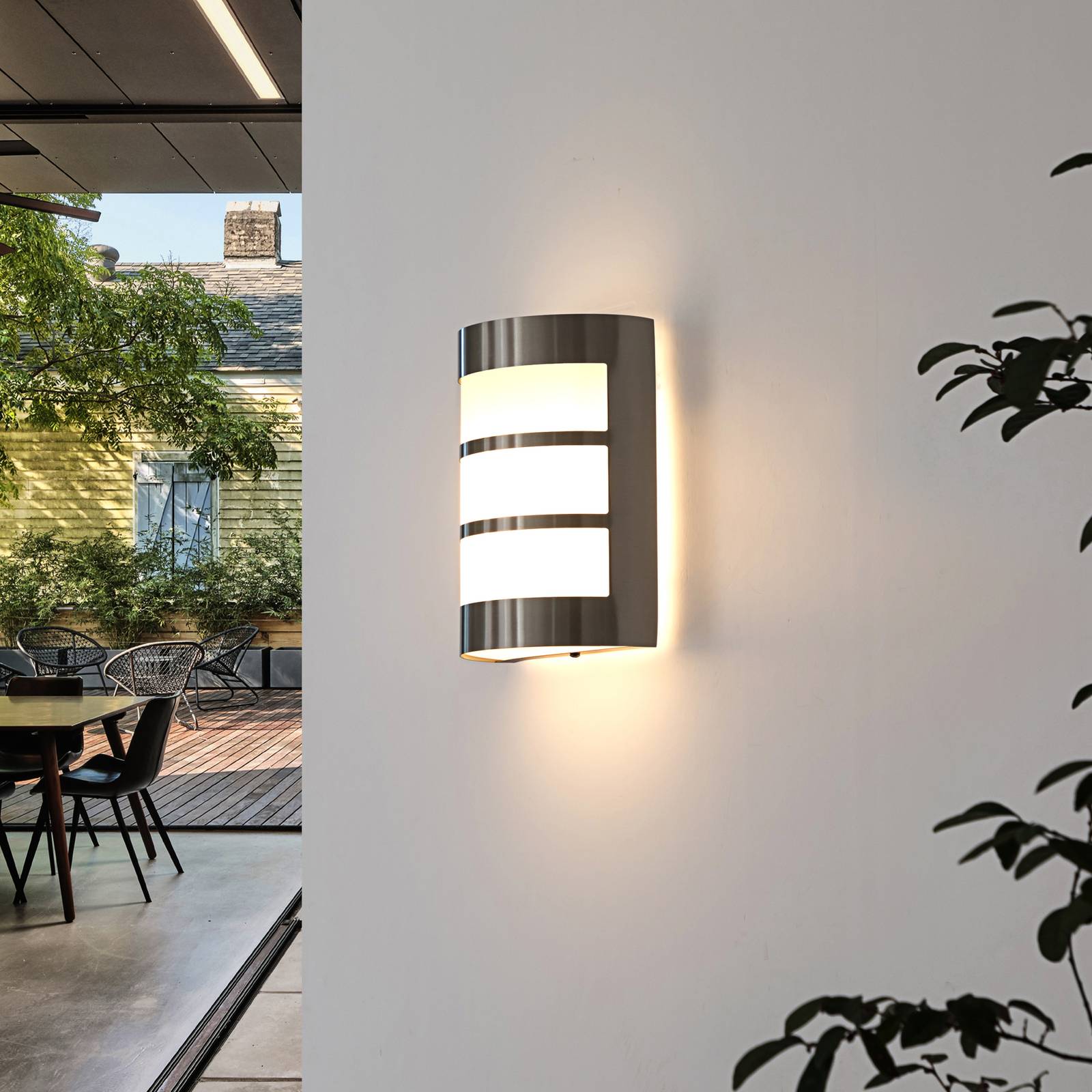 LINDBY Kristian buitenwandlamp van roestvrij staal met strips