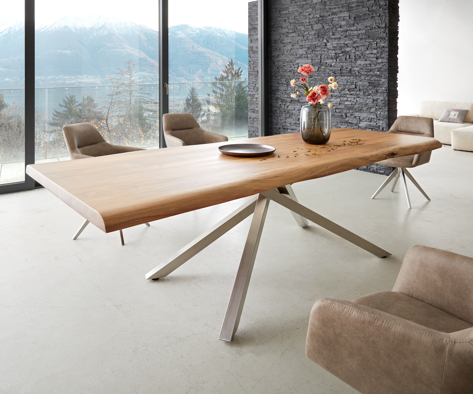 DELIFE Esstisch Edge 260x100 XL Akazie Natur Kreuzgestell Rechteck Edelstahl Live-Edge