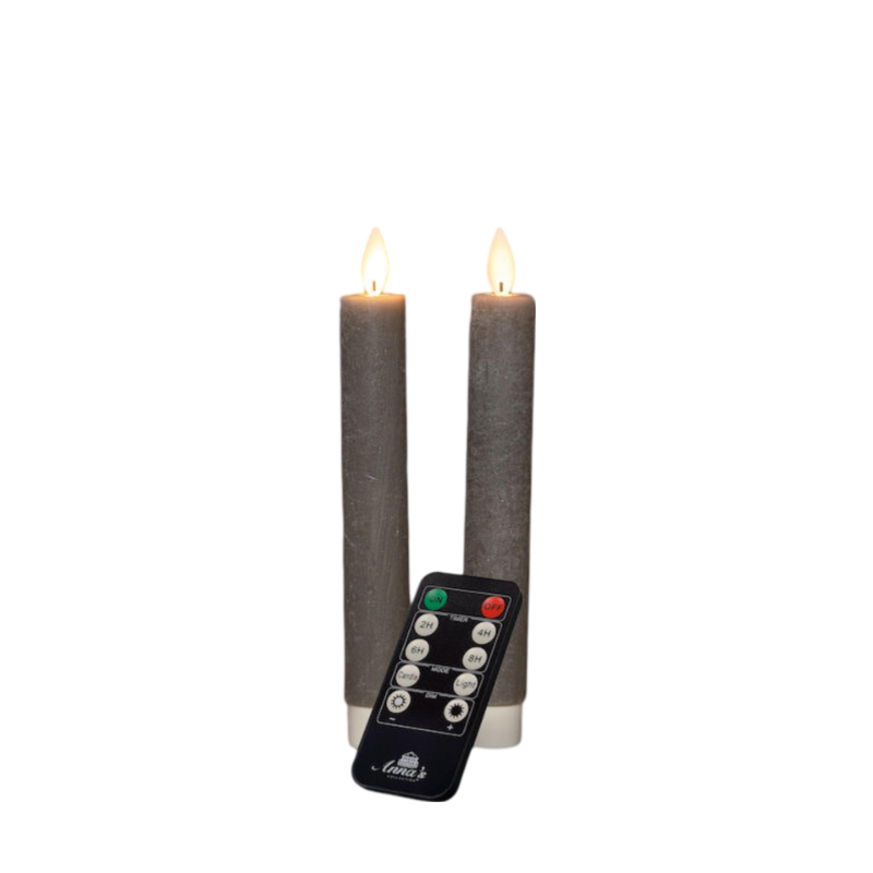 Annas collection Dinerkaars wax led bewegende vlam op batterij met afstandsbediening 2 stuks h18 cm taupe - 