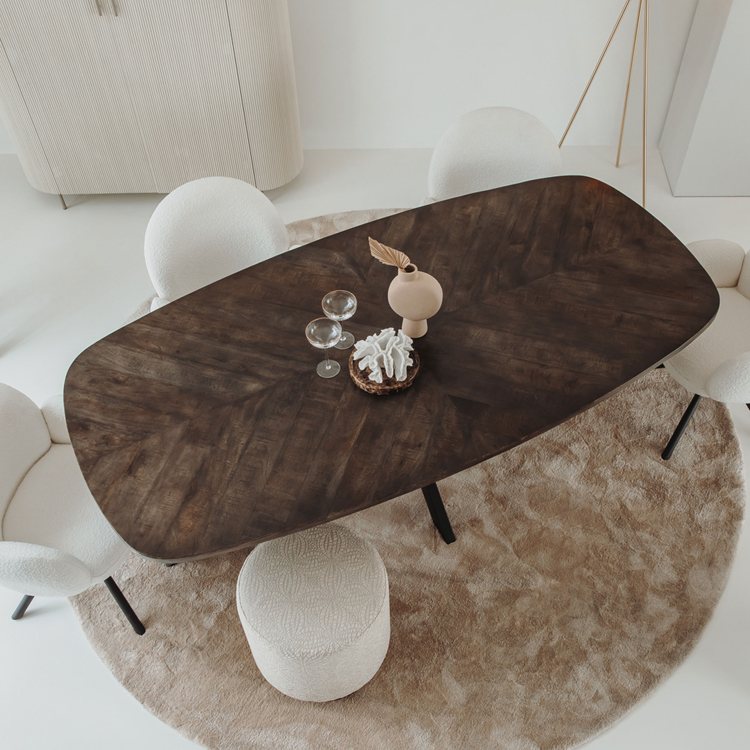 Tower Living Eettafel Silvi Deens ovaal, Mangohout, 220 x 110cm - Bruin - Japandi
