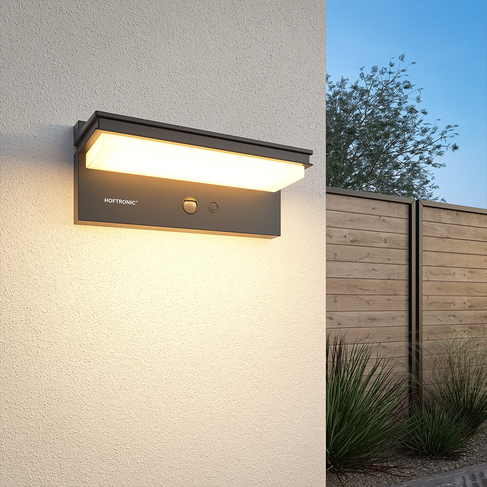 HOFTRONIC™ Veda LED Solar wandlamp met PIR sensor schemerschakelaar 4 lichtstanden 2700K warm wit IP65