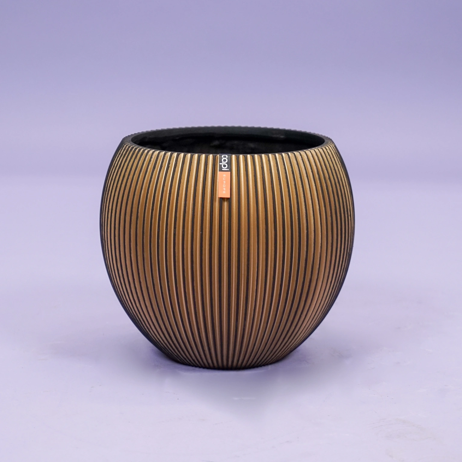 Capi Europe Capi Vaas bol groove d12h10cm zwart/goud