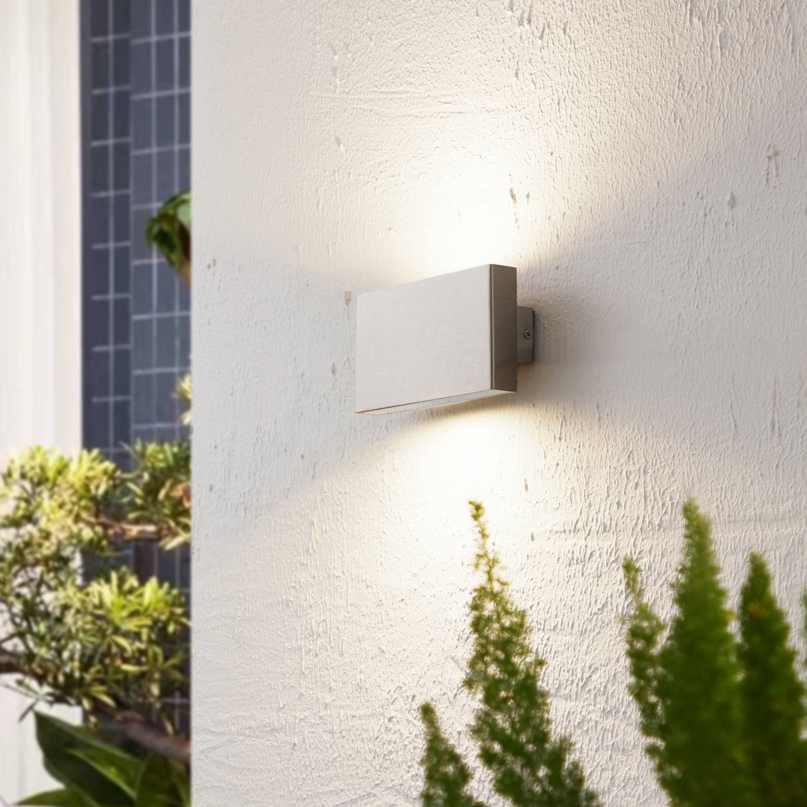 LINDBY Dilvana LED buitenwandlamp 18 cm