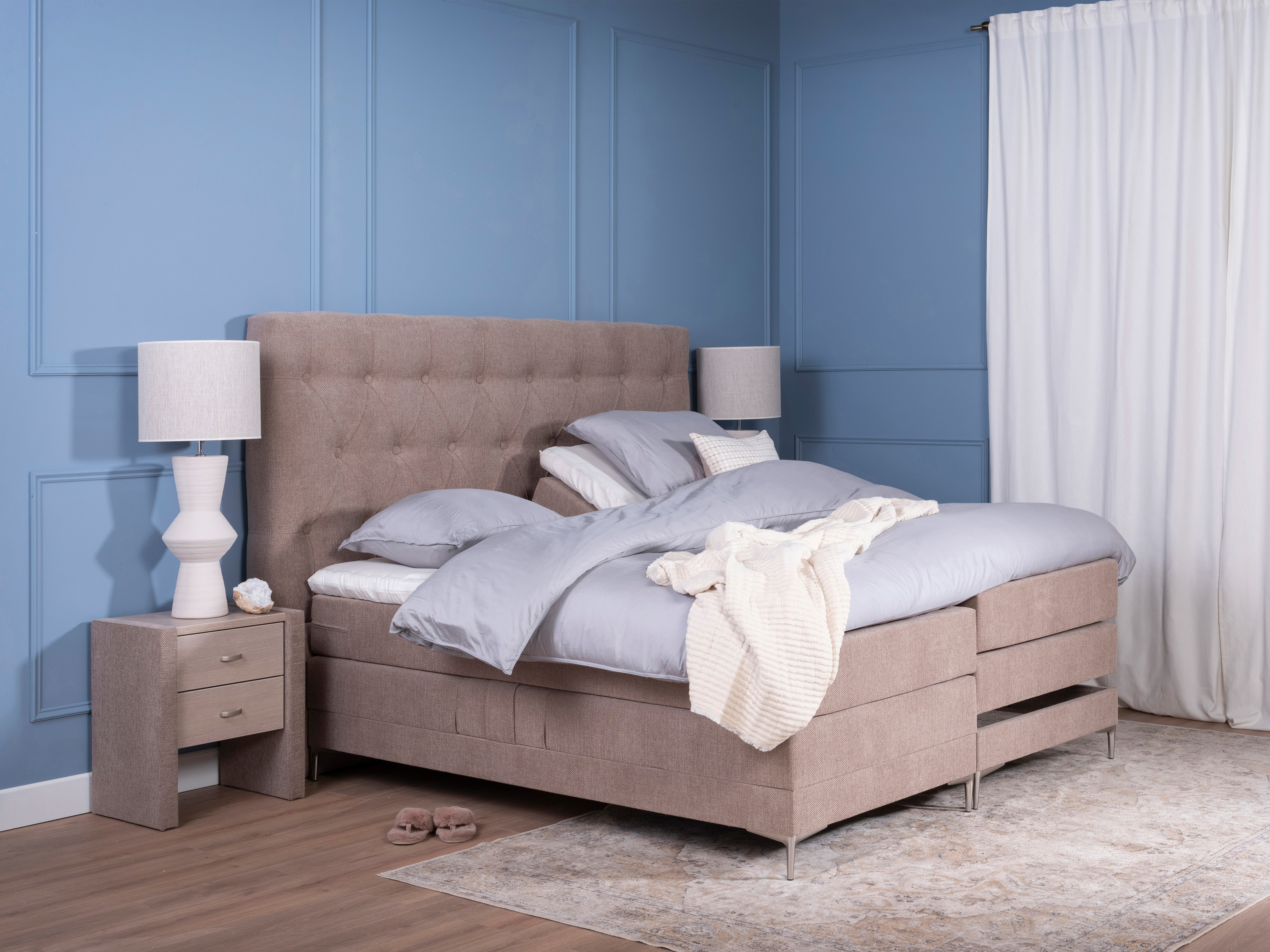 TotaalBED Boxspring Upsalla elektrisch 153cm hoog