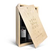 YourSurprise Wijnpakket in gegraveerde kist - Maison de la Surprise - Merlot en Chardonnay